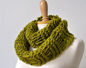 Knit Infinity Scarf, Mens Scarf, Mens Cowl Scarf, Chunky Scarf, Chunky Knit Scarf, Mens Infinity Scarf, Knit Cowl Scarf, Chunky Cowl Scarf