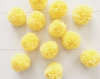 12 Daffodil Yellow Yarn Pom Poms