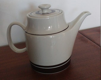 Vintage Richard Ginori made in Italy Tea / Coffee Pot