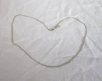Vintage Designer Express Snake Chain Necklace
