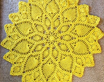 3ft Crochet Doily Rug - Yellow