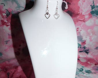 Silver heart dangle earrings/silver heart earrings/heart charm earrings/heart dangle earrings/silver charm/heart charm/gift/handmade