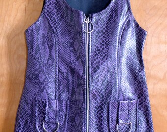 Wild Vintage 1960s Mod Go-Go Purple Reptile Vinyl Zippered Top
