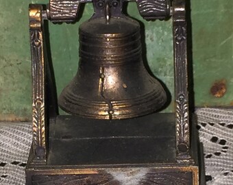 Antiguo acabado Die Cast Metal libertad Bell sacapuntas; Colección de sacapuntas;