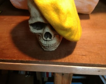 Vintage french maid for gimbals yellow wool beret