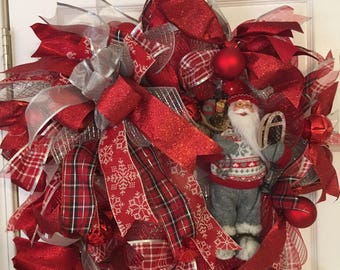 Christmas Wreath, Santa Wreath, Holiday Wreath, Red Wreath