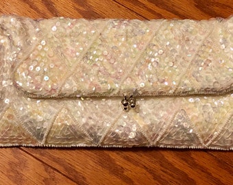 La Regale LTD Vintage 1950/60 White Sequin Clutch Purse