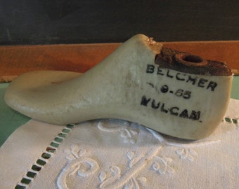 Vintage BELCHER Shoe Form / Plastic Shoe Tree Stretcher / Child Shoe Mold / Vintage Shoe Form / Made in USA