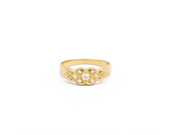 Tzeela gold & diamonds ring
