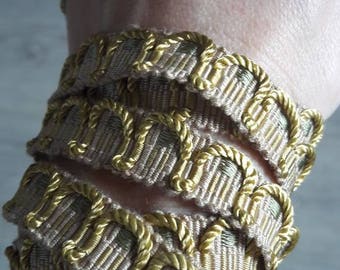 V4 stripe vintage 1.65 m yellow green beige 13mm