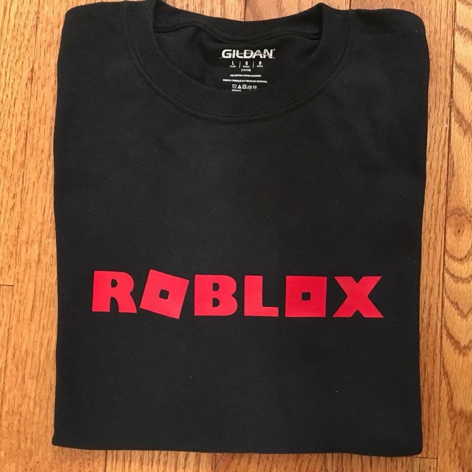 How To Make Your Own Custom Shirt In Roblox Agbu Hye Geen - why does roblox keep making me install the game quora