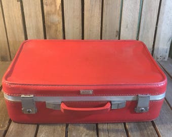 Vintage Red Amelia Earhart Suitcase