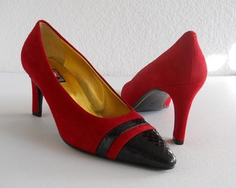 vintage 1960s Anne Klein shoes *** PRICE REDUCED***