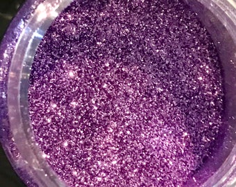 Light Purple Edible Glitter, 6 Grams, Lavender