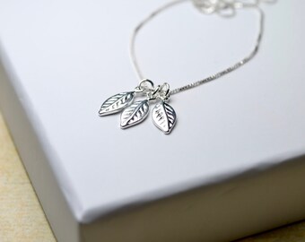 Silver Leaf Necklace, Delicate Silver Necklace, Leaf Jewelry Sterling Silver Jewelry, Womens Gift For Her, Small Leaf Necklace, Leaf Pendant