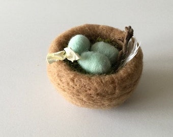 Needle Felted Bird's Nest - Tan