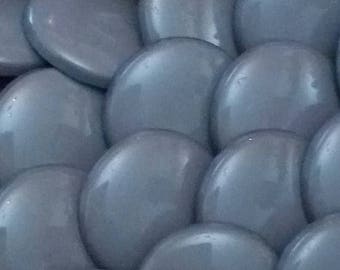 set of 5 vintage scrapbooking gray 14 mm Plastic shank buttons