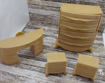 Plasco Vanity Highboy Dresser and Bed tables Toy Dollhouse Traditional Style 1944 Tan Drawers open