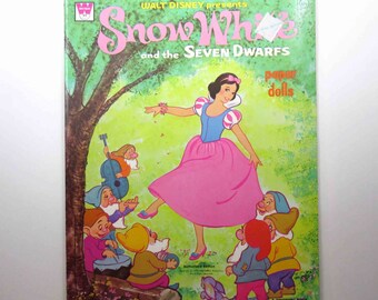 Vintage 1970s Walt Disney Presents Snow White and the Seven Dwarfs Uncut Paper Doll Book for Children by Whitman