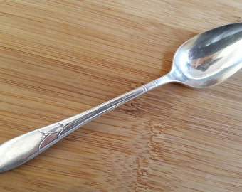 Antique Oneida COMMUNITY 1932 LADY HAMILTON Teaspoon 6 1/8", Set of 2
