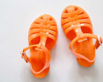 Vintage orange toddler jelly sandals, by Calplesa, Spain, size EU 20/UK 4