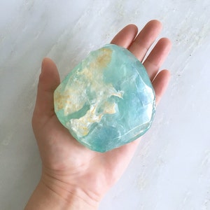 Raw March Birthstone-Aquamarine 5oz Mineral Soap.