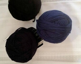 Destash Wool Yarn in Black and Navy Blue