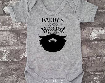 Daddy's Beard Puller, Father's Day Gift, Newborn Body Suit, Baby Shower, Hipster Baby, Funny Baby Gift, New Dad, New Mum, Beard Baby grow