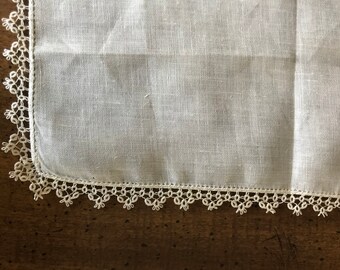 Cream Linen Handkerchief with Cream Tatting Edge Vintage Ladies Hanky