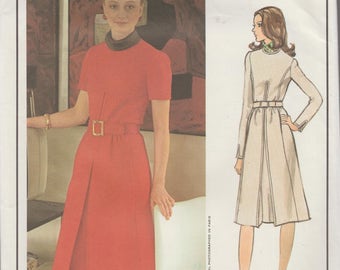 Vogue Paris Original 2622 / Vintage Designer sewing Pattern By Pierre Balmain / Dress / Size 16 Bust 38