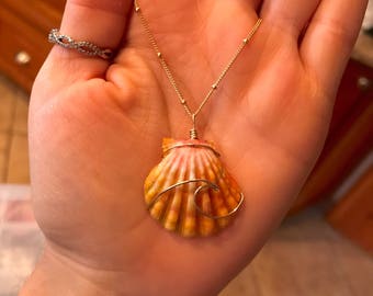 Ocean Wave Wire Wrapped Sunrise Shell Necklace; 14k Gold Filled