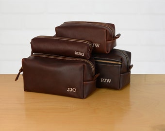 Personalized Groomsmen Gift | Groomsmen Set Leather Toiletry bag | Leather Dopp Kit | Men's Leather Toiletry Bag | Monogram Toiletry Bag