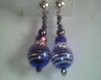 dangle earrings blue and iridescent tone