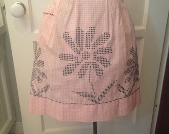 Iconic Vintage 1950's Pink And White Gingham Half Apron With Huge Black Cross Stitch/Chicken Scratch Daisies/Sunflowers--Vintage Apron