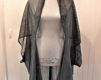 WINDCATCHER Kimono in CHAMPAGNE at Midnight
