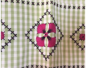 Vintage Green Gingham Half Apron, Retro Cotton Handmade Apron With Pocket.