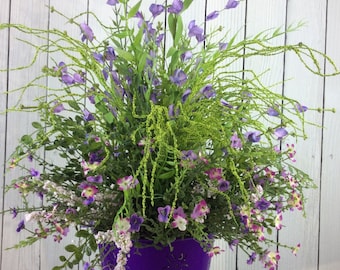Spring Centerpieces, Spring floral arrangement, Spring decor, Spring Table Arrangment, Spring Centerpiece, purple Flower arrangment
