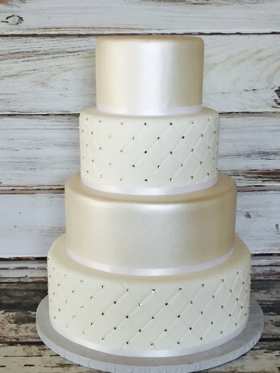 Can You Refrigerate A Cake With Fondant Can You Refrigerate A Cake With Fondant
