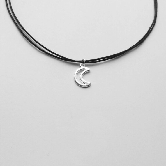 Simple Moon Choker Charm Necklace