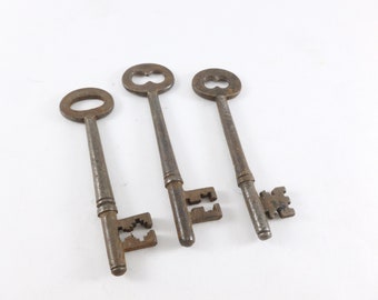 Antique Skeleton Keys Lot of 3