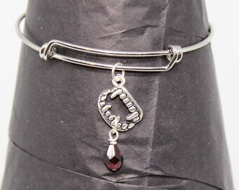 Vampire's Kiss Charm Bangle