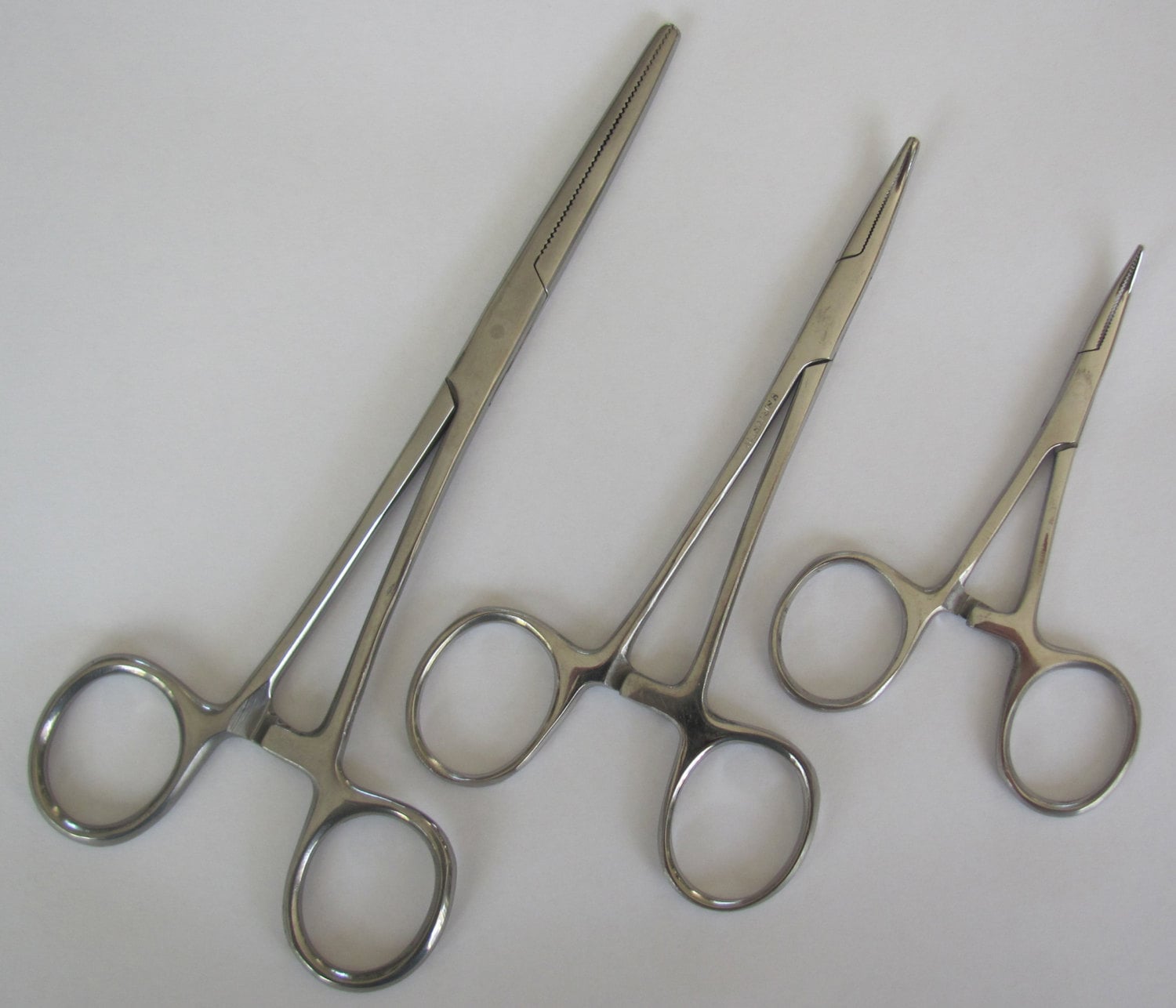 Hemostats A MIXED set of 3 One Curved 31/2", one Straight 5" and