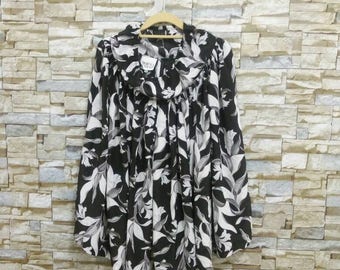 Vintage Norma Kamali Skirt Black and White Floral Print Silk Midi Skirt Medium