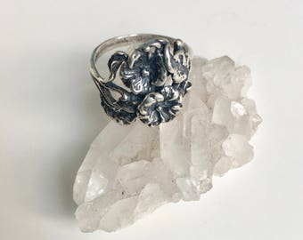 vintage sterling flower ring