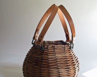 Small Wicker handbag