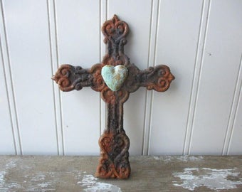 Rustic cast iron crossnfaux rust verdigris heart wall hanging metal cross brown Spiritual Divine Religious Rustic decor small cross SMR4