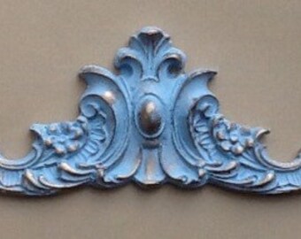 Decorative pediment moulding shabby chic embellishment painted