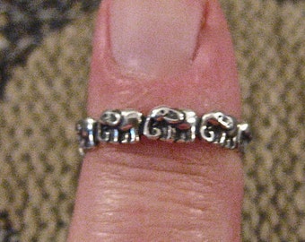 Vintage 925 Sterling Silver Elephant Stacking Ring