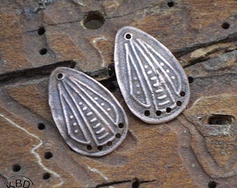 Handmade Copper Bear Claw Texture 5 holes (1 Pair)