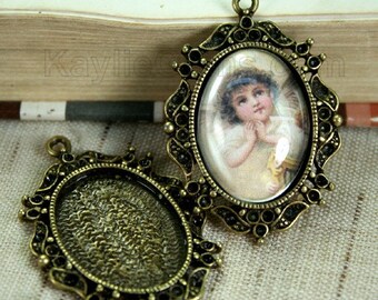 Cameo Cabochon Setting 18x25mm Frame Pendant Rhinestone Deco Victorian Antique Brass Close Back FRM3308CAB - 4pcs